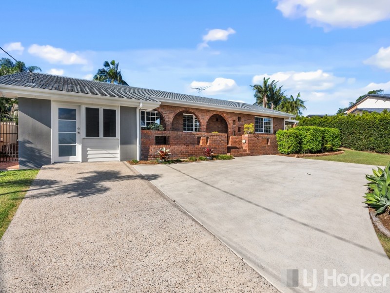 1 Lake View Drive, Thornlands QLD 4164