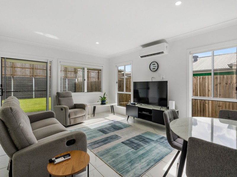 6 Brittle Street, Redland Bay QLD 4165