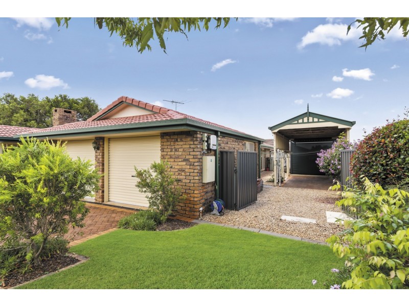 3 Viewfield Street, Redland Bay QLD 4165