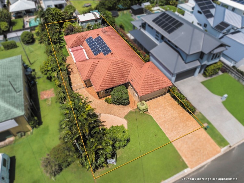 20 Dart Street, Redland Bay QLD 4165