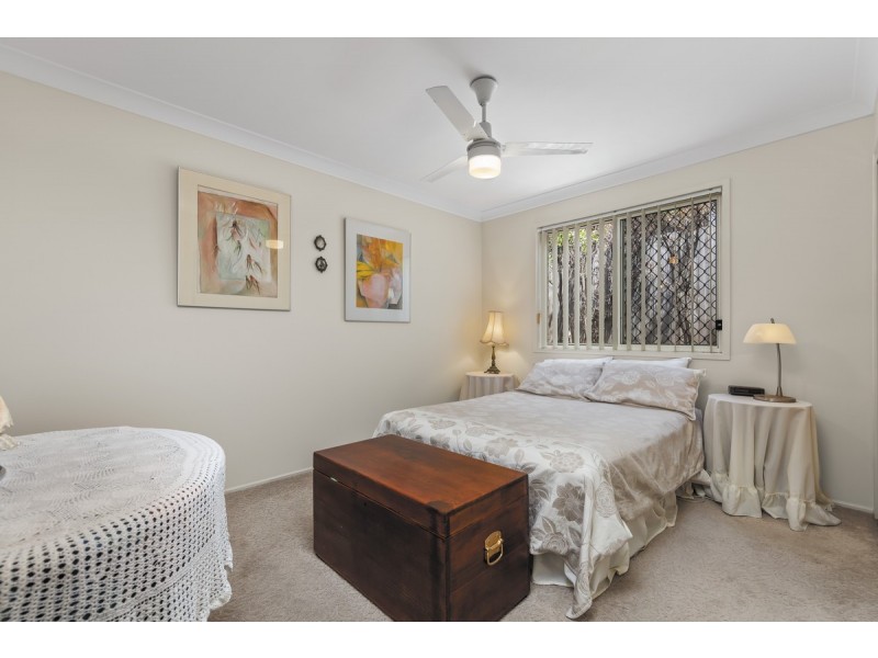 20 Dart Street, Redland Bay QLD 4165
