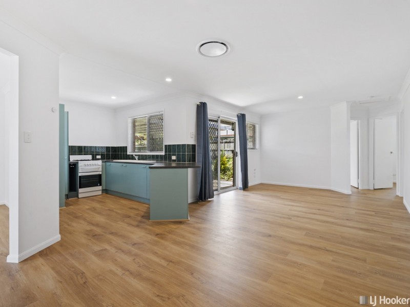 16 Sapphire Drive, Alexandra Hills QLD 4161