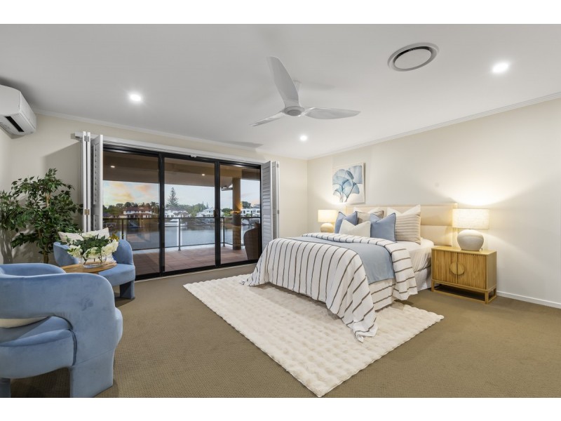 9 Martingale Court, Raby Bay QLD 4163