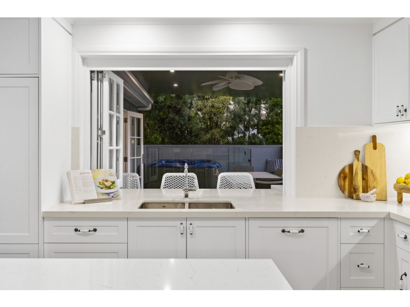 9 Coburg Street East, Cleveland QLD 4163