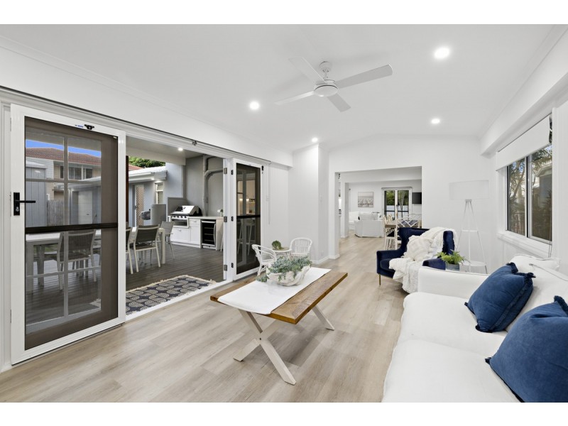 9 Coburg Street East, Cleveland QLD 4163