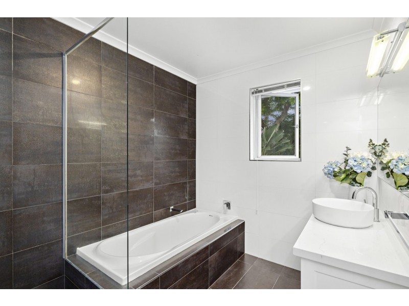 9 Coburg Street East, Cleveland QLD 4163