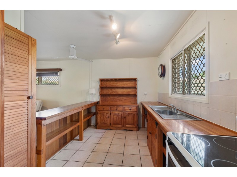 39 Warner Street, Wellington Point QLD 4160