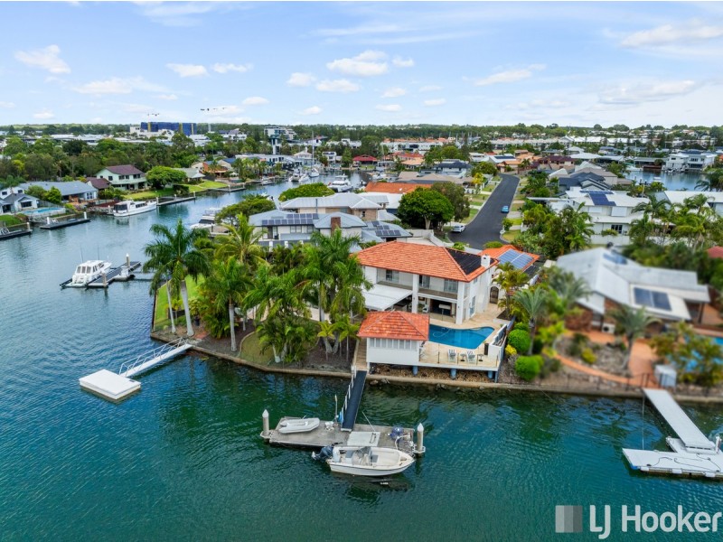 27 Compass Court, Raby Bay QLD 4163