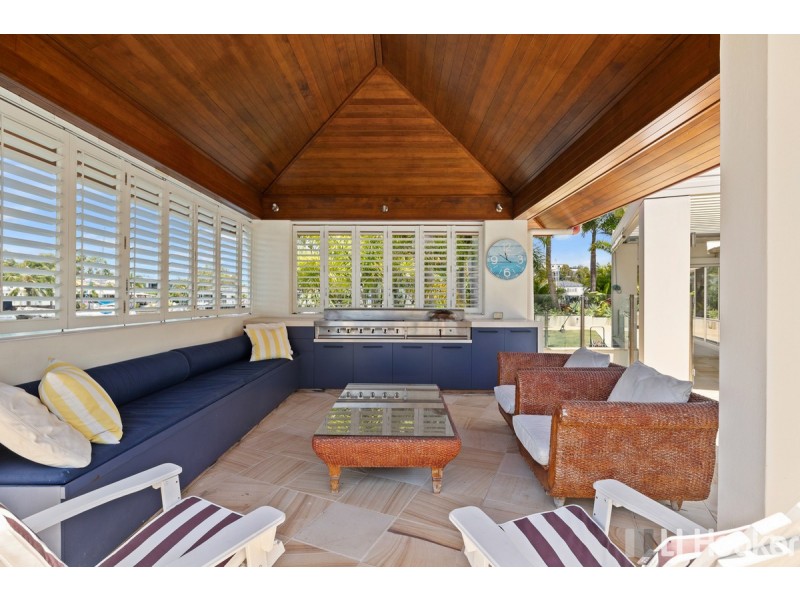 27 Compass Court, Raby Bay QLD 4163