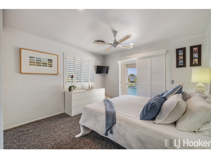 27 Compass Court, Raby Bay QLD 4163