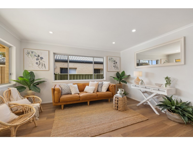 33 Bell  Street, Ormiston QLD 4160