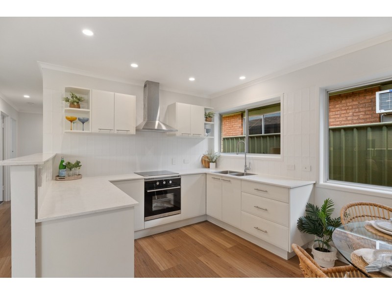 33 Bell  Street, Ormiston QLD 4160