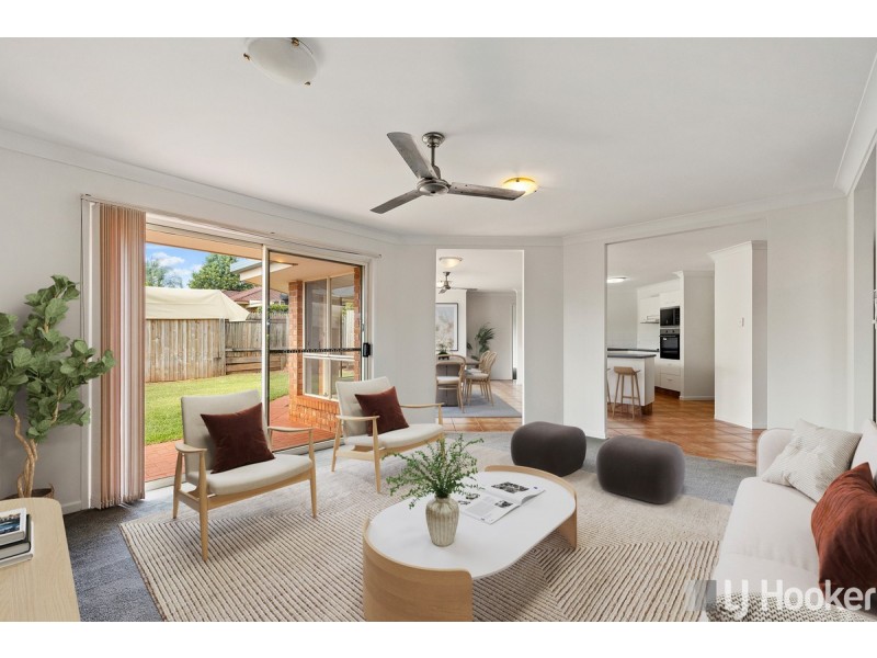 8 Cazna Court, Redland Bay QLD 4165