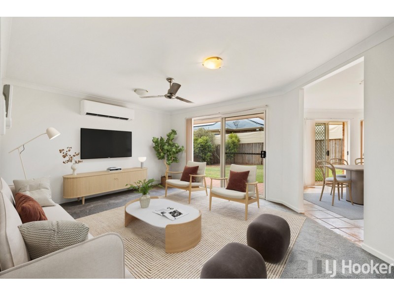 8 Cazna Court, Redland Bay QLD 4165