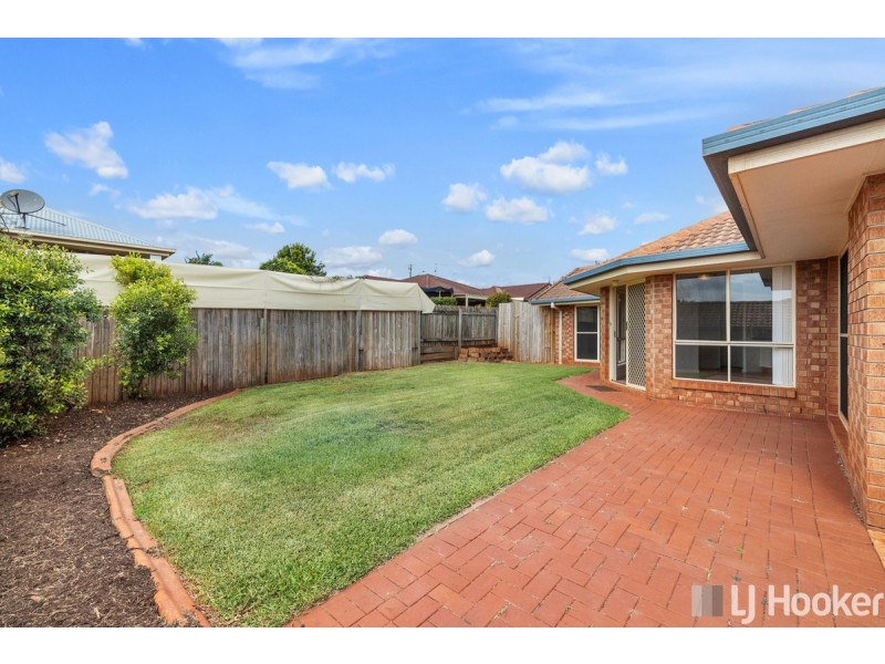 8 Cazna Court, Redland Bay QLD 4165