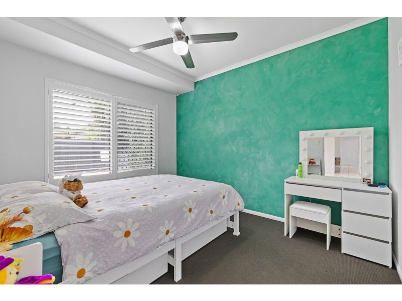 72 Starkey Street, Wellington Point QLD 4160