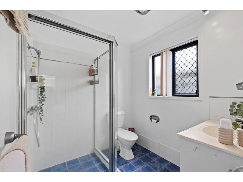 54 Seaholly Crescent, Victoria Point QLD 4165