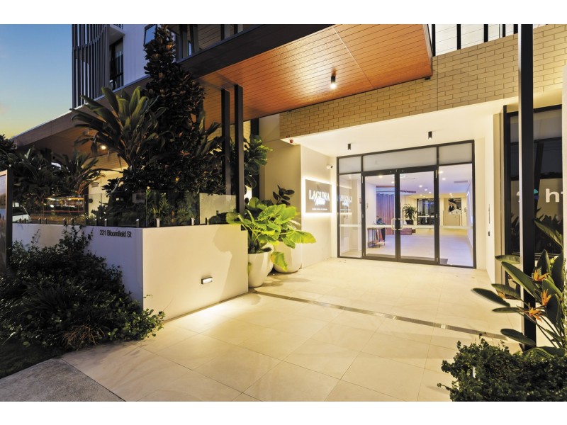 5303/221 Bloomfield Street, Cleveland QLD 4163