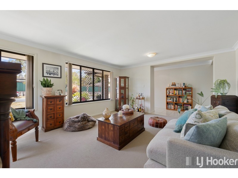 8 Montessa Street, Victoria Point QLD 4165