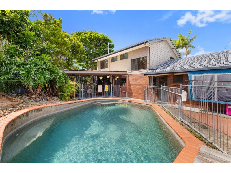 1 Joanne Crescent, Thornlands QLD 4164