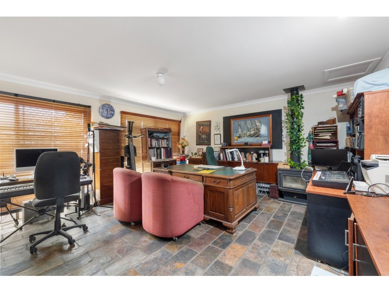 1 Joanne Crescent, Thornlands QLD 4164