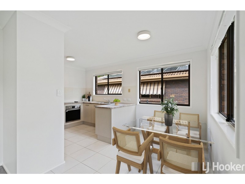 32 Marine Street, Redland Bay QLD 4165
