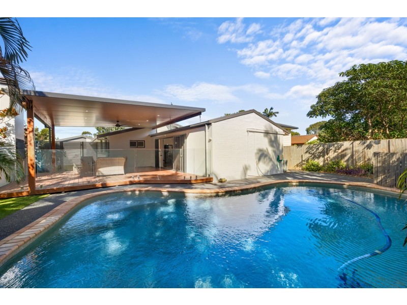 56 Cavell Street, Birkdale QLD 4159