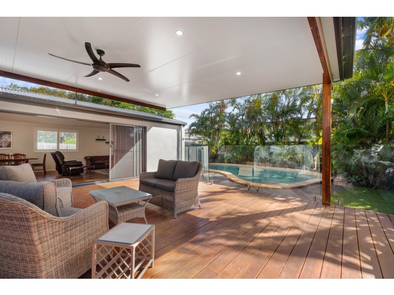 56 Cavell Street, Birkdale QLD 4159