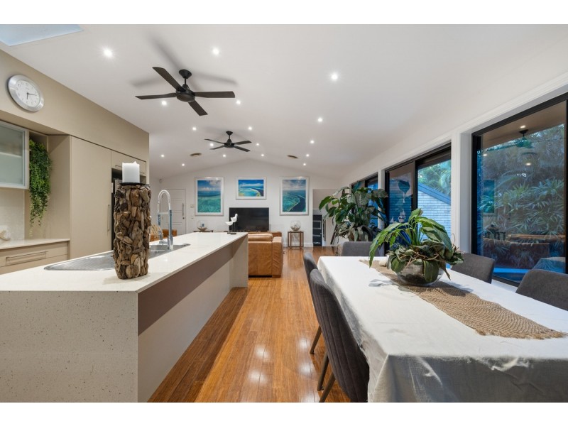 13 Fletcher Terrace, Ormiston QLD 4160