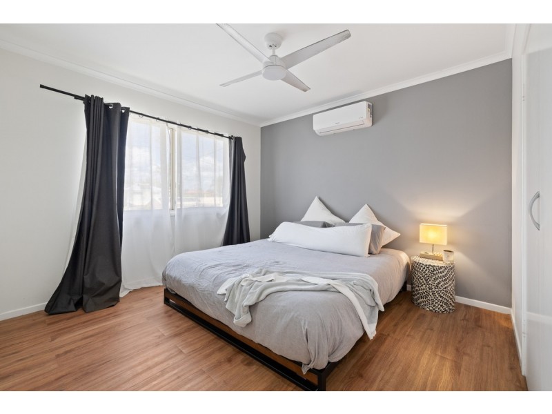 24 Bayford Street, Birkdale QLD 4159