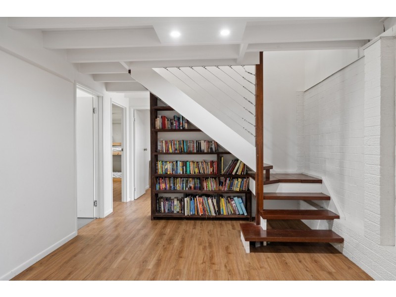 24 Bayford Street, Birkdale QLD 4159