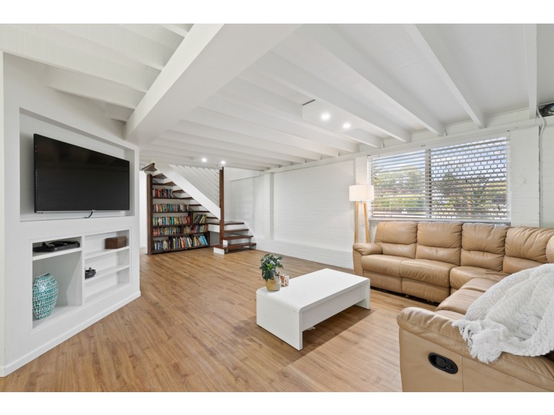 24 Bayford Street, Birkdale QLD 4159