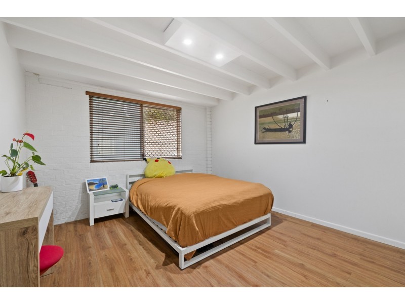 24 Bayford Street, Birkdale QLD 4159