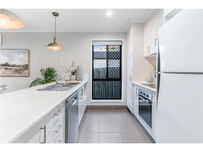 12 Alton Towers Street, Springfield Lakes QLD 4300