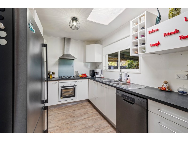 34 Barron Road, Birkdale QLD 4159