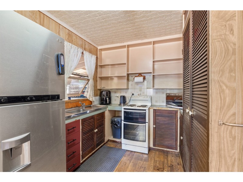 201 Wondall Road, Wynnum West QLD 4178