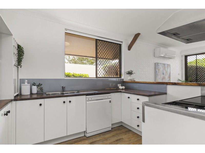 1/33-35 Shore Street East, Cleveland QLD 4163