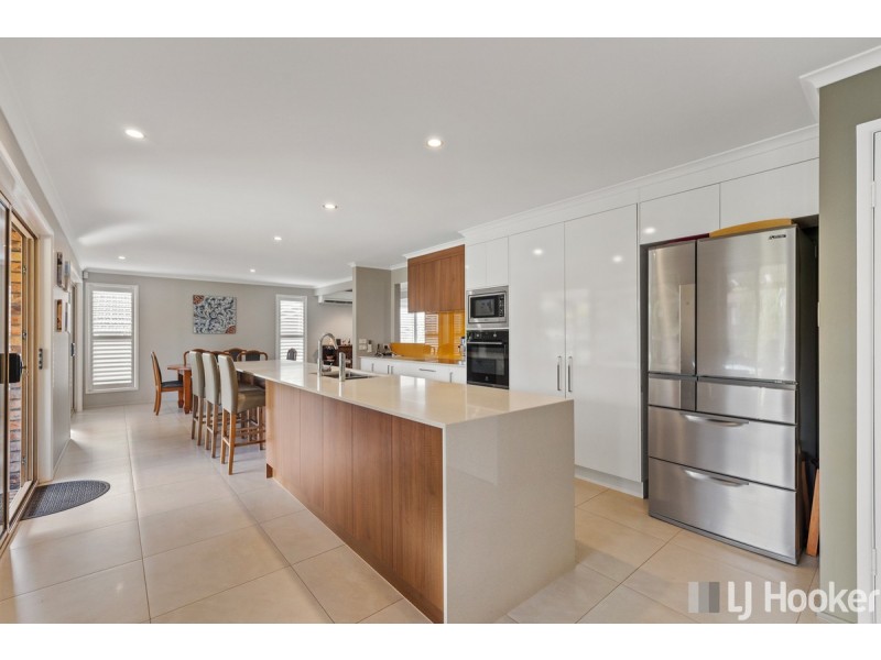 8 Ocean Street, Cleveland QLD 4163