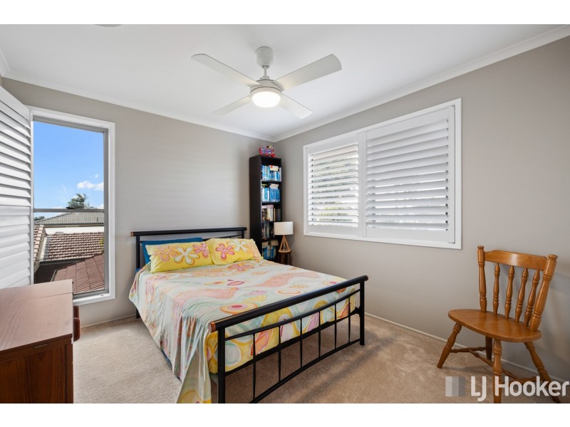 8 Ocean Street, Cleveland QLD 4163