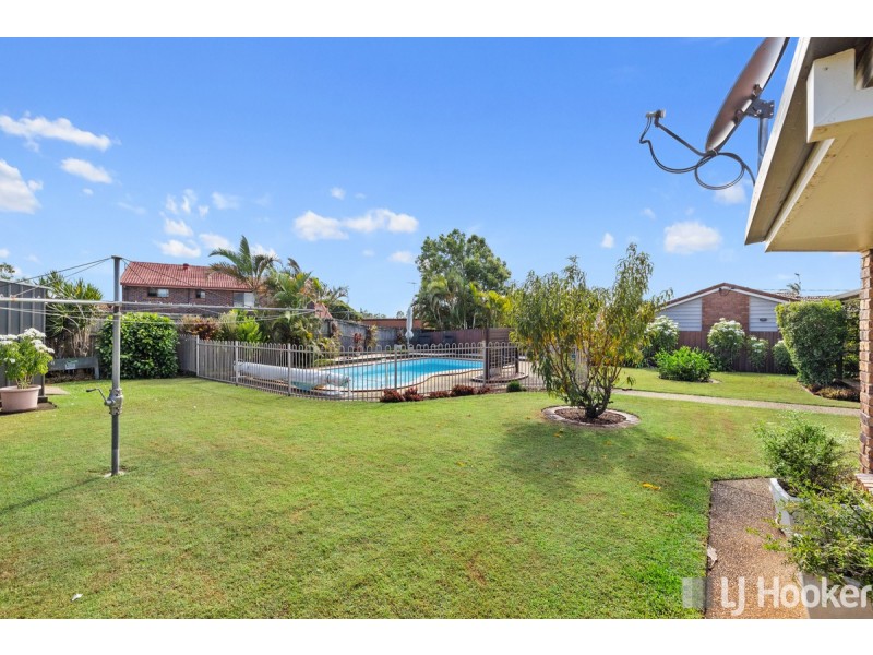 8 Ocean Street, Cleveland QLD 4163