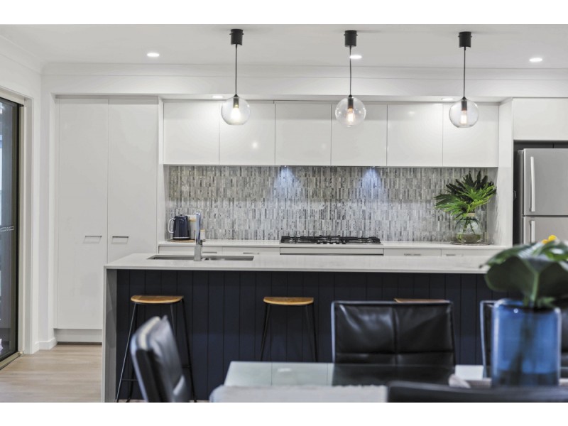 21 Cherry Street, Wellington Point QLD 4160