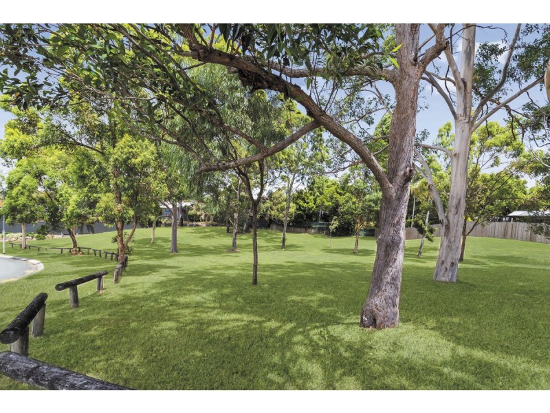 21 Cherry Street, Wellington Point QLD 4160