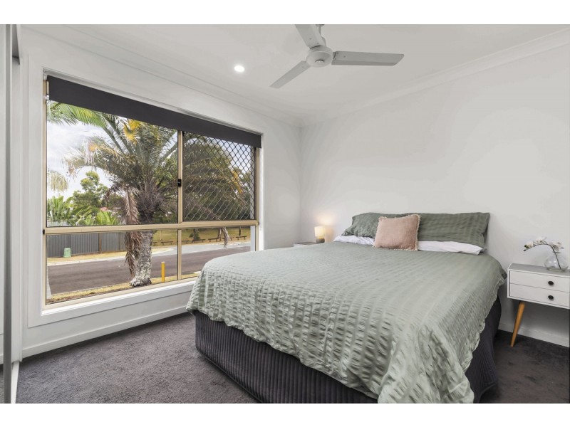 21 Cherry Street, Wellington Point QLD 4160