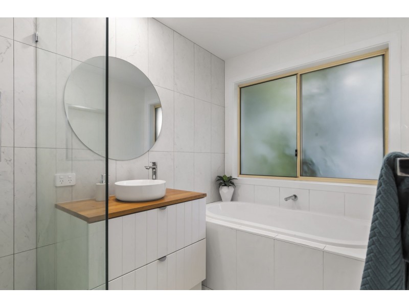 21 Cherry Street, Wellington Point QLD 4160