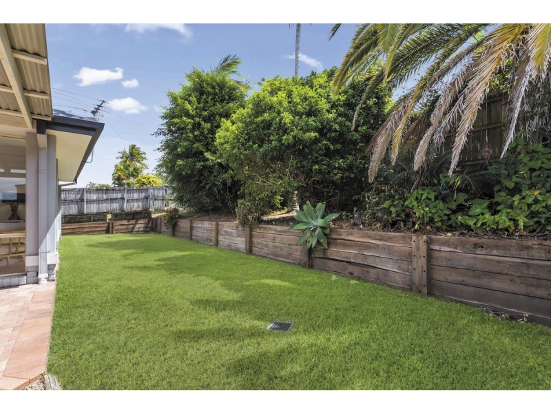 21 Cherry Street, Wellington Point QLD 4160