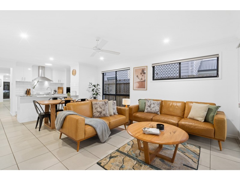 8A Carinya Street, Cleveland QLD 4163