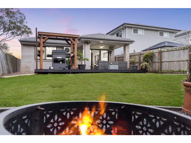 8A Carinya Street, Cleveland QLD 4163