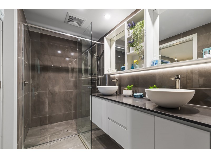 502/152 Middle Street, Cleveland QLD 4163