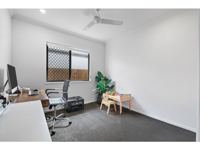 11 Greenside Street, Victoria Point QLD 4165