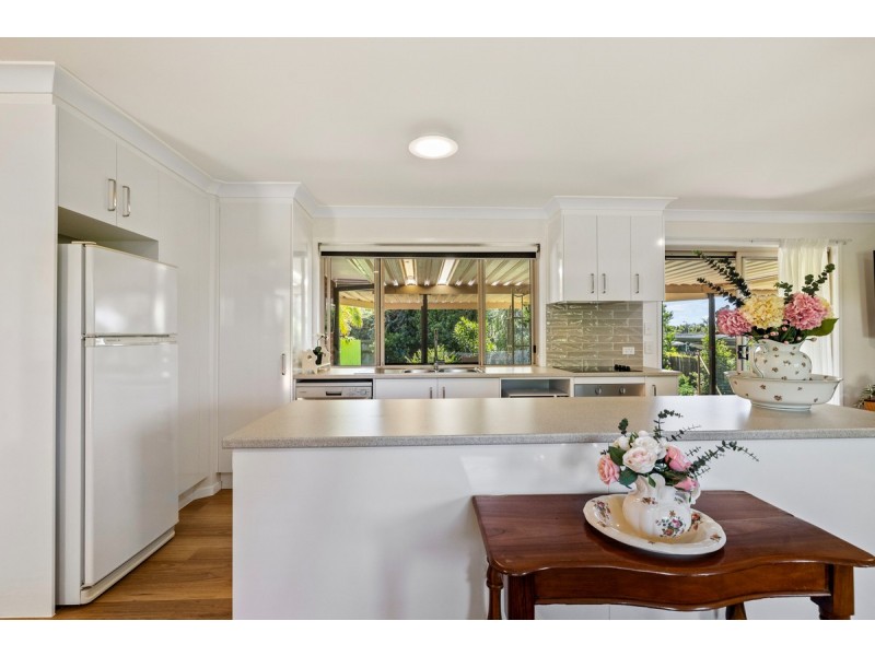 7 Kruger Street, Redland Bay QLD 4165